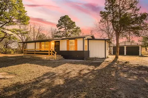 13798 Red Bud Rd, Choctaw, OK 73020