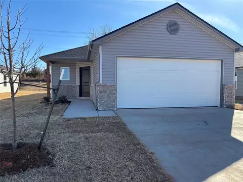 12032 SW 36th St, Mustang, OK 73064