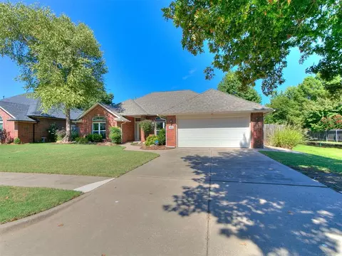 4901 Baker St, Norman, OK 73072