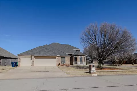 9301 SW 24th St, Oklahoma City, OK 73128