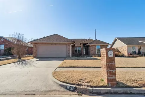 9828 Railroad, Midwest City, OK 73130