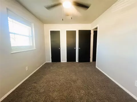 Bedroom - 821 Arnold Ave, Moore, OK 73160 photo 4 of 4