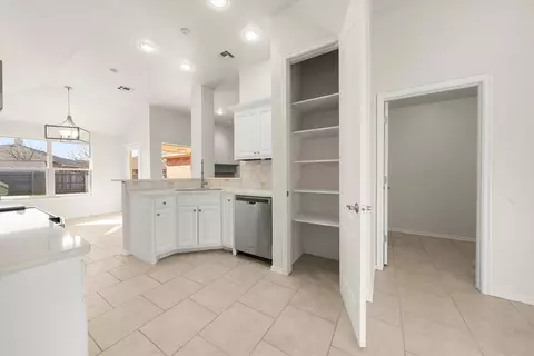 508 Dena Dr, Norman, OK 73071 photo 16