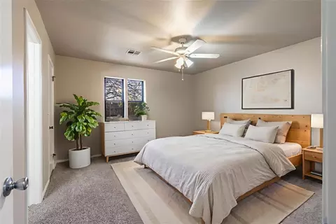 Bedroom - 809 Rye Rd, Norman, OK 73072 photo 2 of 3