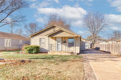 519 N State Ave, Elk City, OK 73644