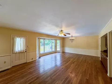 Living - 1218 Benson Dr, Norman, OK 73071 photo 1 of 11