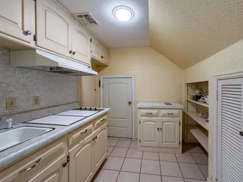 Kitchen - 1218 Benson Dr, Norman, OK 73071 photo 6 of 6