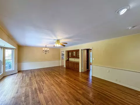 Living - 1218 Benson Dr, Norman, OK 73071 photo 4 of 11