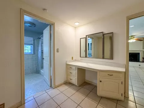 Bath - 1218 Benson Dr, Norman, OK 73071 photo 5 of 7