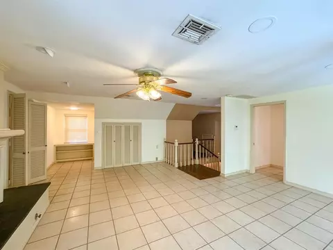 Living - 1218 Benson Dr, Norman, OK 73071 photo 10 of 11