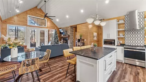 Kitchen - 153 Jericho Rd, Broken Bow, OK 74728 photo 4 of 4