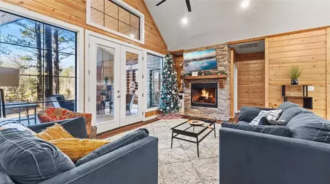 Living - 153 Jericho Rd, Broken Bow, OK 74728 photo 1 of 3