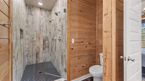 Bath - 153 Jericho Rd, Broken Bow, OK 74728 photo 5 of 5