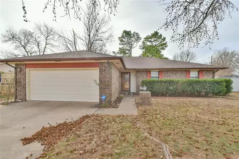 410 E Johnson St, Lexington, OK 73051