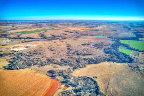 100 County Street 2900, Amber, OK 73004