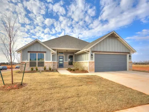 4201 Buffalo Grass Dr, Edmond, OK 73025