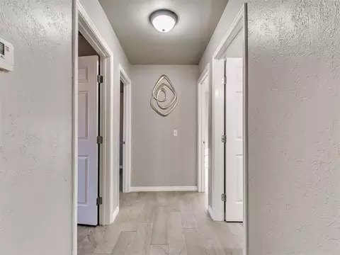 Entry Way - 912 Eufaula St, Norman, OK 73071 photo 2 of 2