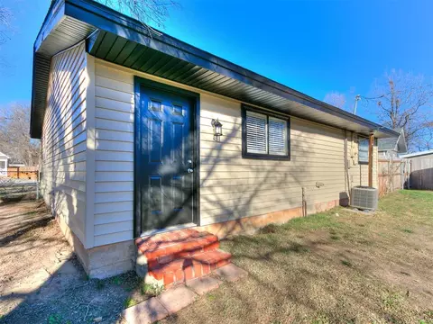 Other - 912 Eufaula St, Norman, OK 73071 photo 3 of 5