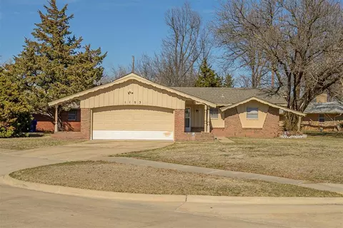 1103 Woods Ave, Norman, OK 73069