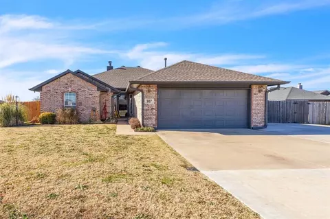 307 NW Candice Dr, Piedmont, OK 73078