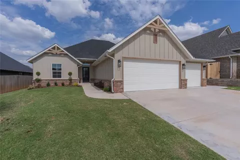 9329 SW 42nd St, Oklahoma City, OK 73179