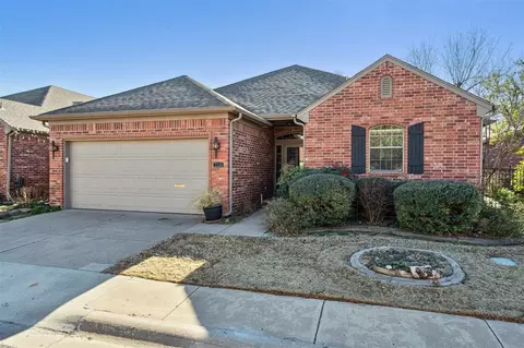 2220 NW 44th Ct, Oklahoma City, OK 73112