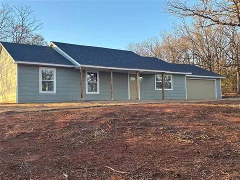 20836 Juanita Ln, Tecumseh, OK 74873