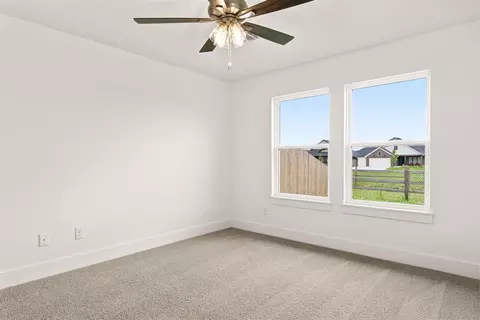 Bedroom - 15801 Nighthawk Dr, Moore, OK 73170 photo 5 of 6