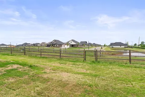 Other - 15801 Nighthawk Dr, Moore, OK 73170 photo 7 of 7