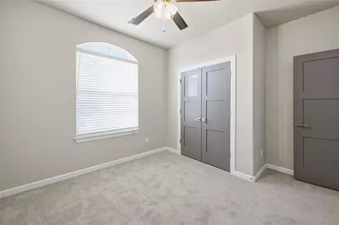 Bedroom - 1300 Colonial Ave, Tuttle, OK 73089 photo 5 of 8