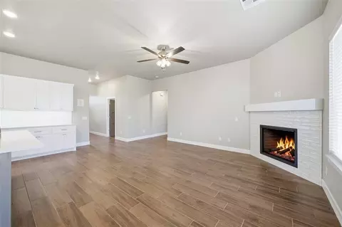 Living - 1300 Colonial Ave, Tuttle, OK 73089 photo 3 of 5