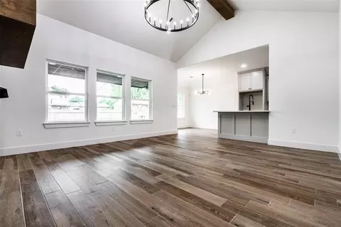 3113 E Noble Dr, Edmond, OK 73034