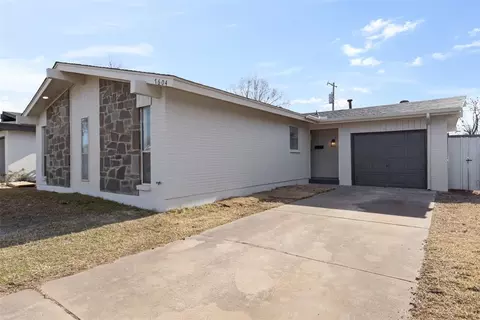 7604 NW 28th St, Bethany, OK 73008 photo 3