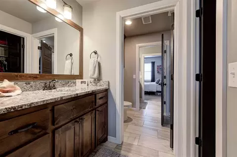 Entry Way - 2017 Providence Dr, Norman, OK 73071 photo 8 of 8