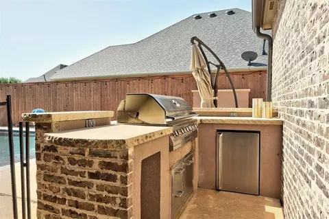 Kitchen - 2017 Providence Dr, Norman, OK 73071 photo 5 of 5