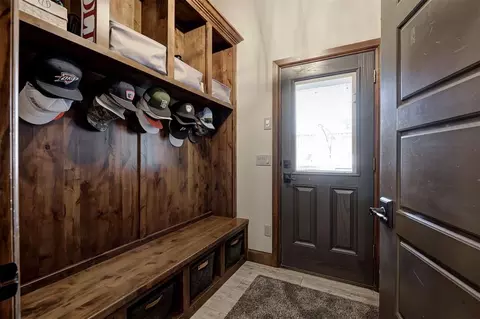 Entry Way - 2017 Providence Dr, Norman, OK 73071 photo 3 of 8