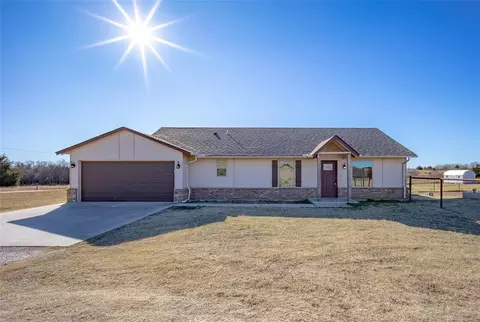 2052 County Street 2970, Blanchard, OK 73010