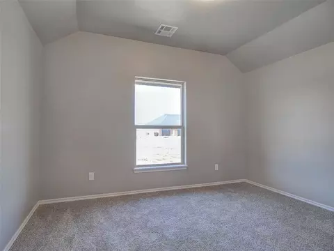 Bedroom - 15969 Pecan Rd, Mcloud, OK 74851 photo 1 of 5