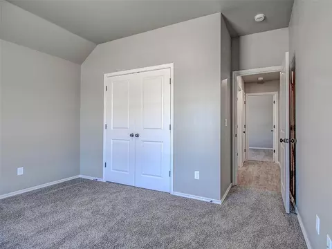 Bedroom - 15969 Pecan Rd, Mcloud, OK 74851 photo 2 of 5