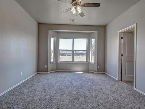 Bedroom - 15969 Pecan Rd, Mcloud, OK 74851 photo 5 of 5