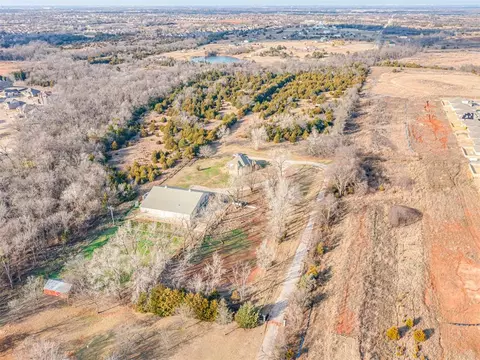 View/Area - 3595 E State Highway 9 Rd, Norman, OK 73071 photo 5 of 7