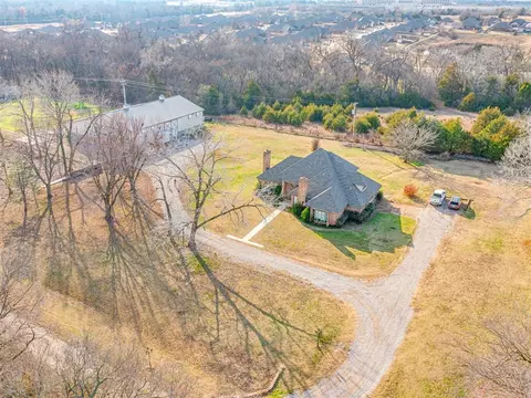 View/Area - 3595 E State Highway 9 Rd, Norman, OK 73071 photo 2 of 7