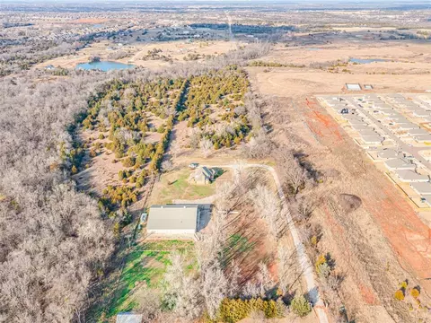 View/Area - 3595 E State Highway 9 Rd, Norman, OK 73071 photo 6 of 7