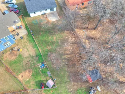 View/Area - 407 Jarman Dr, Mcloud, OK 74851 photo 3 of 3