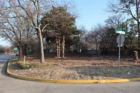 1721 S Pickard Ave, Norman, OK 73072