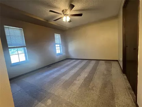 Bedroom - 703 Cedar Ln, Tecumseh, OK 74873 photo 3 of 4