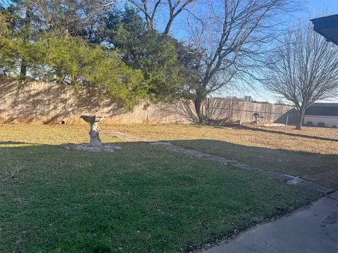 Exterior - 703 Cedar Ln, Tecumseh, OK 74873 photo 8 of 8