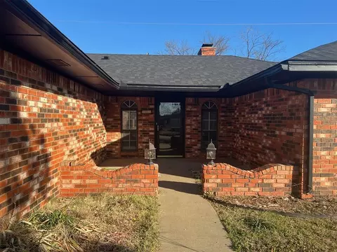 Exterior - 703 Cedar Ln, Tecumseh, OK 74873 photo 3 of 8