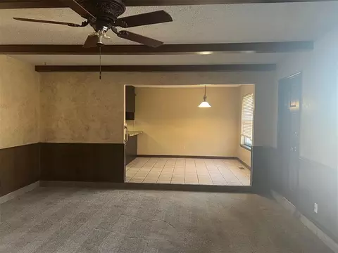 Living - 703 Cedar Ln, Tecumseh, OK 74873 photo 2 of 2