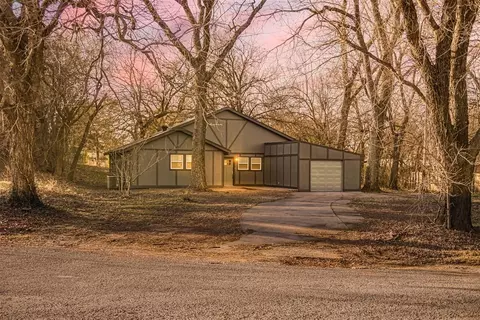 3357 Elizabeth St, Choctaw, OK 73020